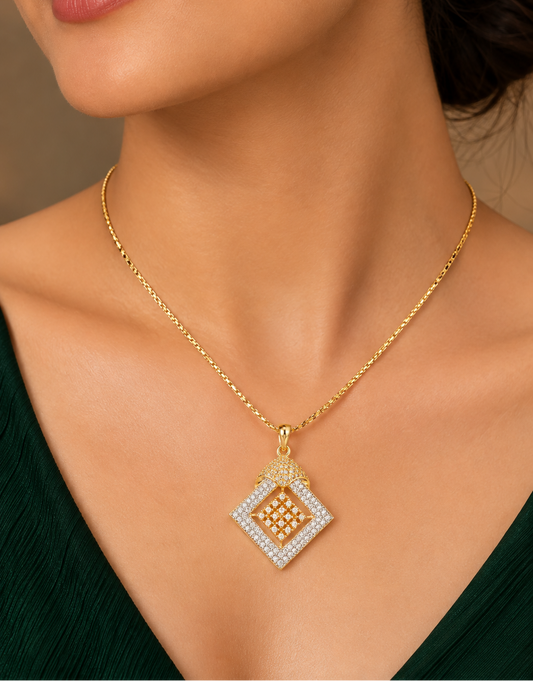 Evara Diamond Pendant Set